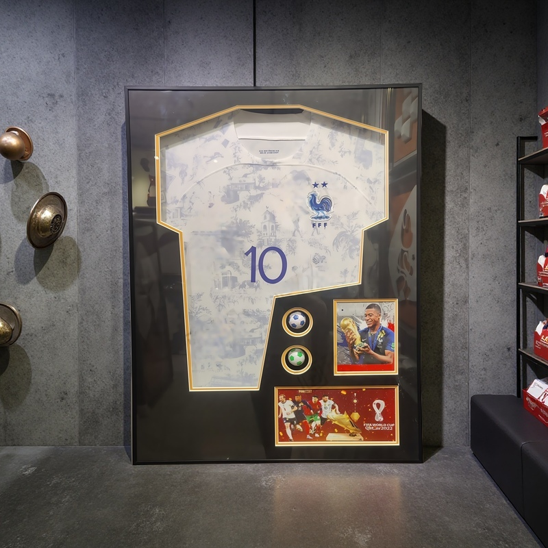 France No.10 jersey shadowbox with transparent interchangeable frame - football wall art decor