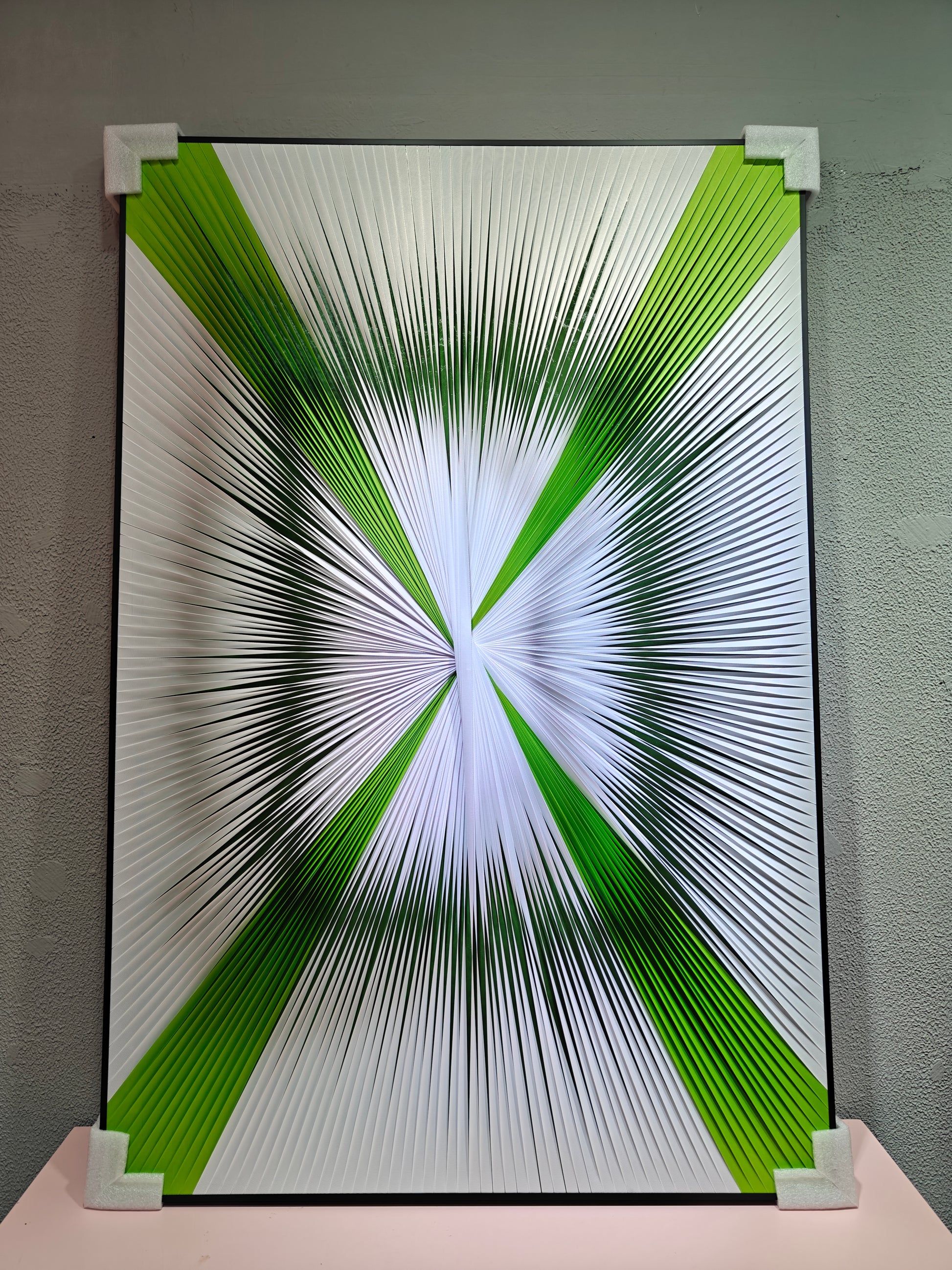 Gradient green and white ribbon textured wall art, 80x120cm canvas for modern home decor